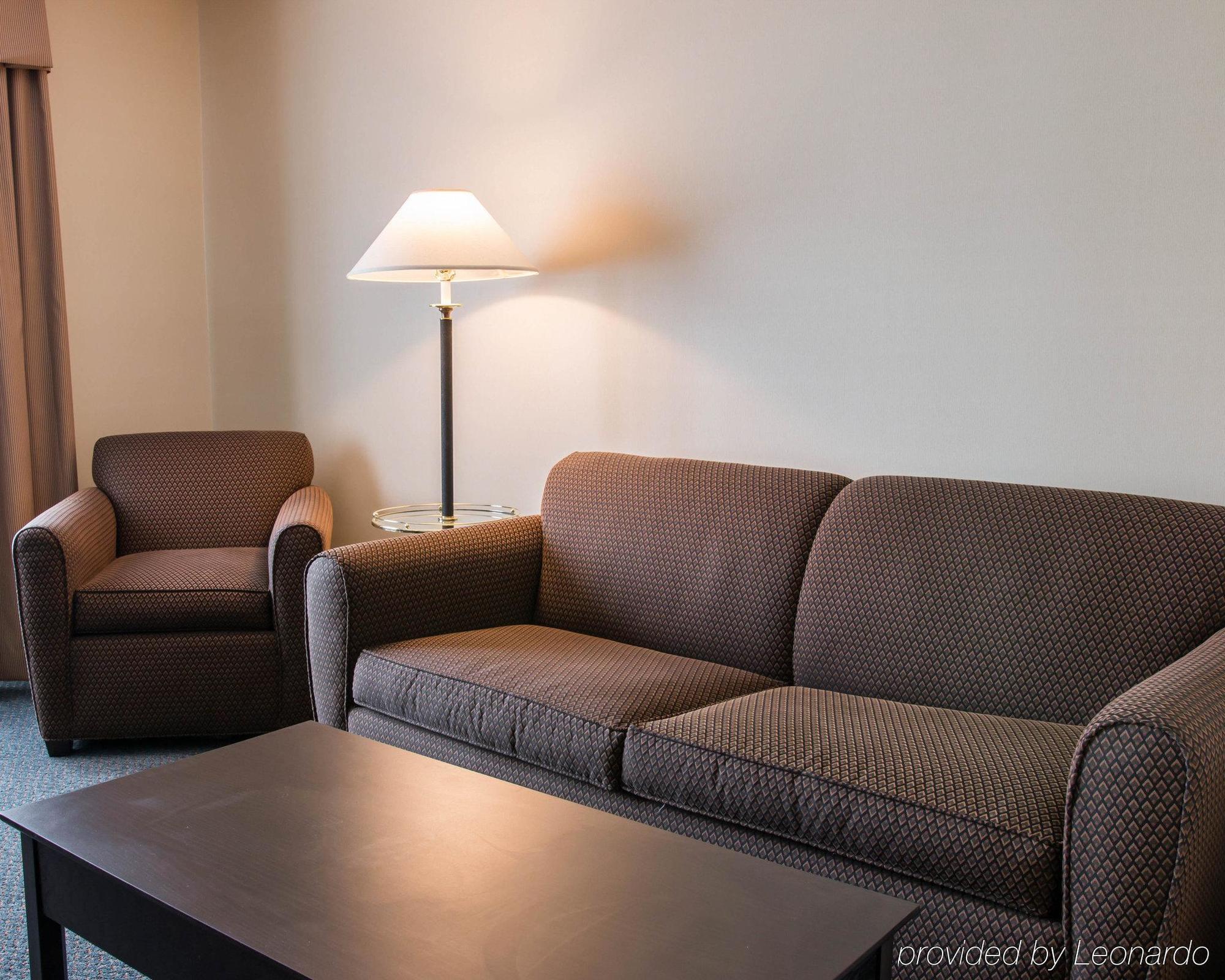 Comfort Suites Wixom Eksteriør bilde