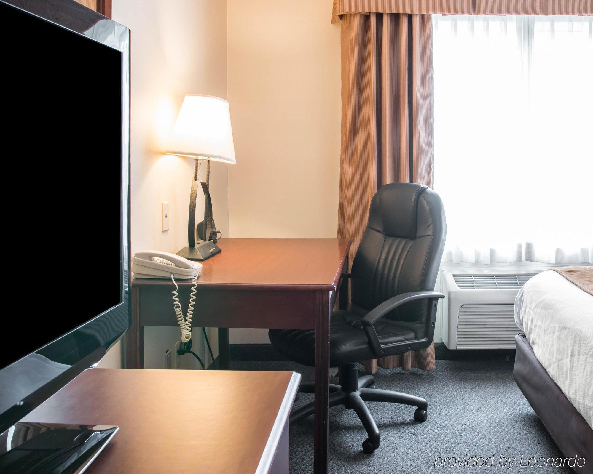 Comfort Suites Wixom Eksteriør bilde