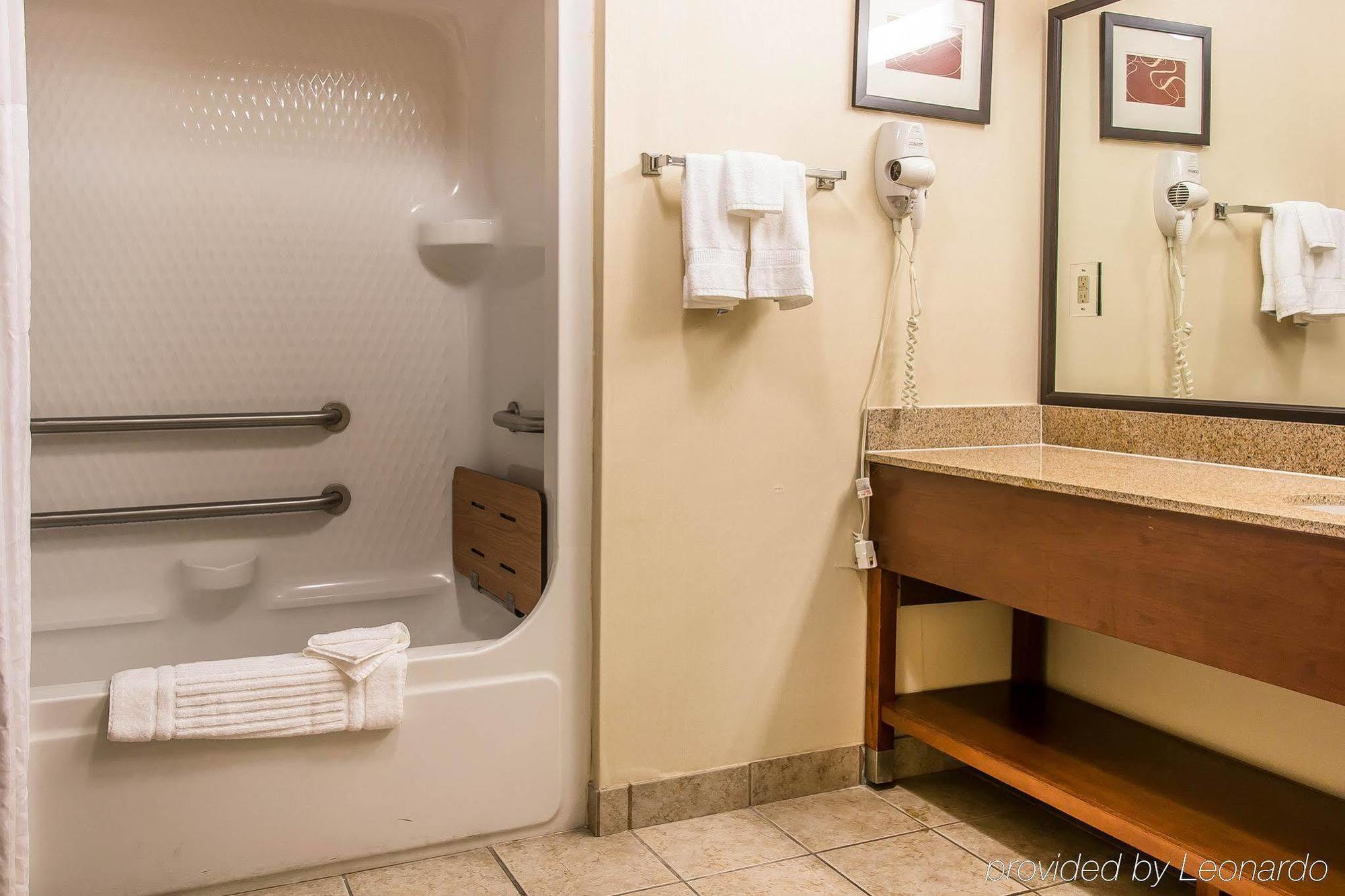 Comfort Suites Wixom Eksteriør bilde